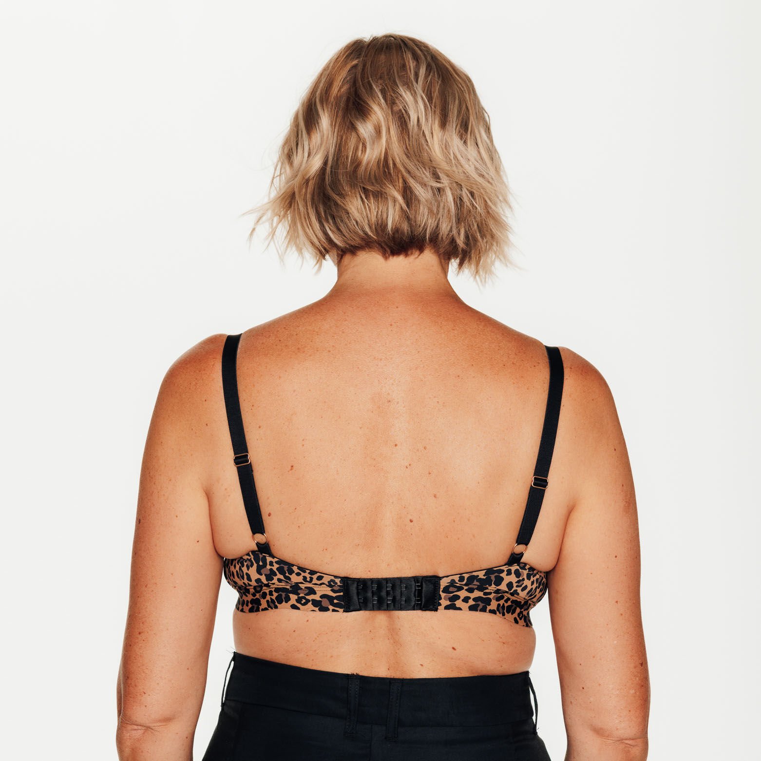 DOUCE Soutien-gorge Post opératoire Triangle MULTICO NOIR