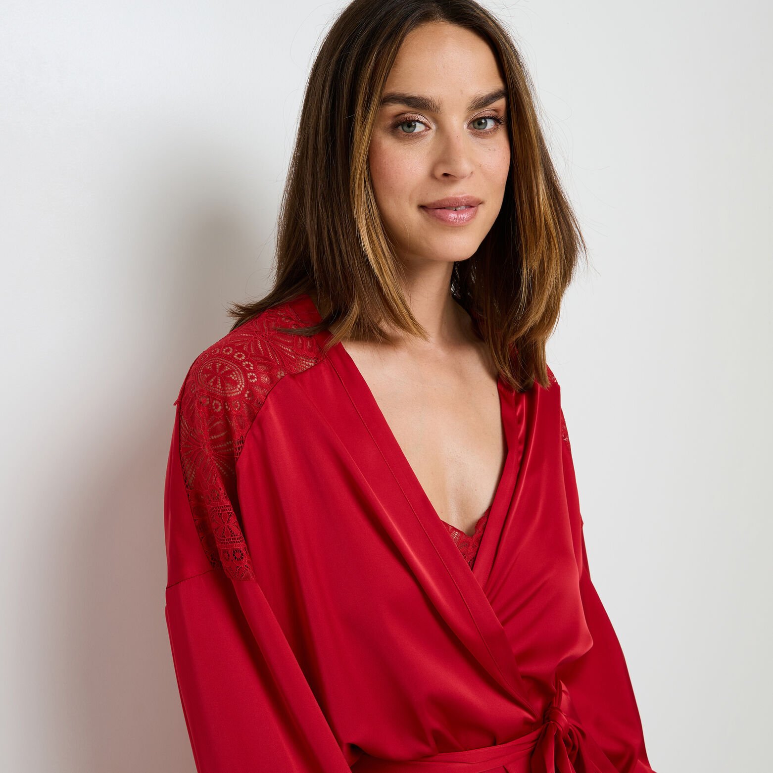 GLADIS KIMONO ROUGE