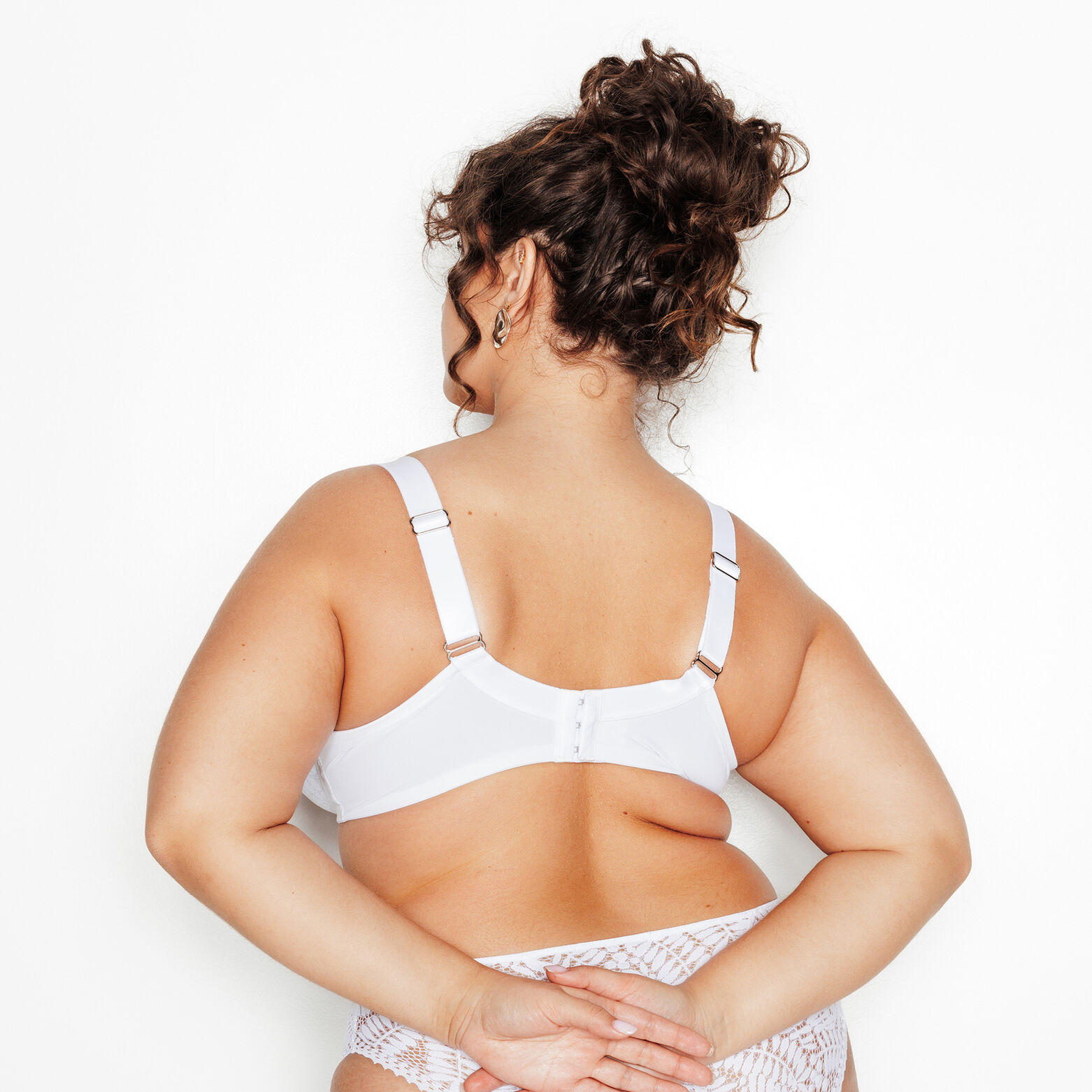 ISABELLE+ SOUTIEN-GORGE AMPLIFORME BLANC