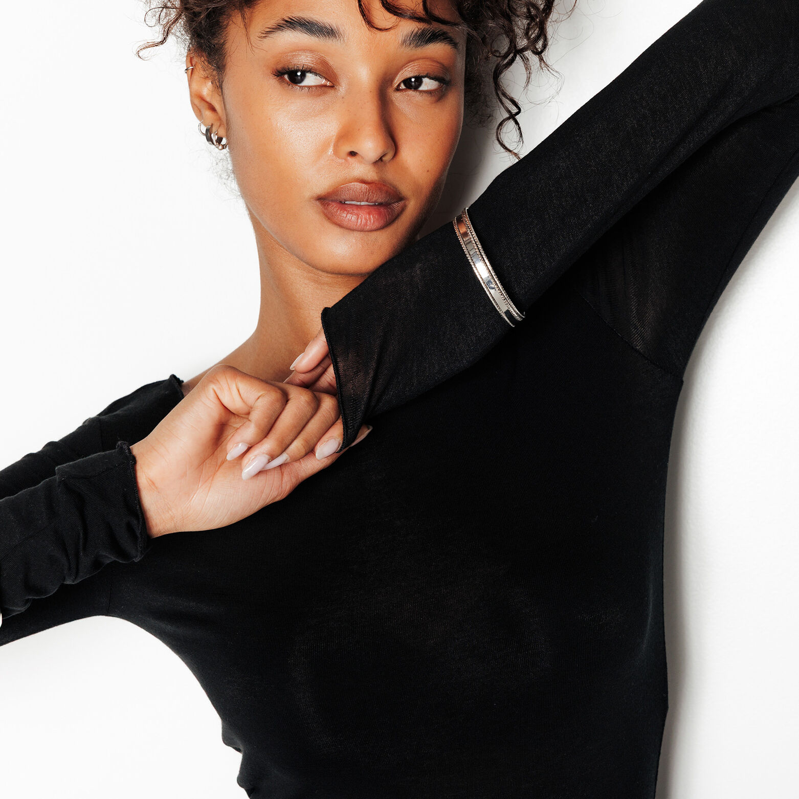 HORTENSE TEE-SHIRT AVEC LAINE NOIR