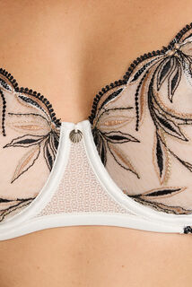 CURIEUSE SOUTIEN-GORGE CORBEILLE  BLANC
