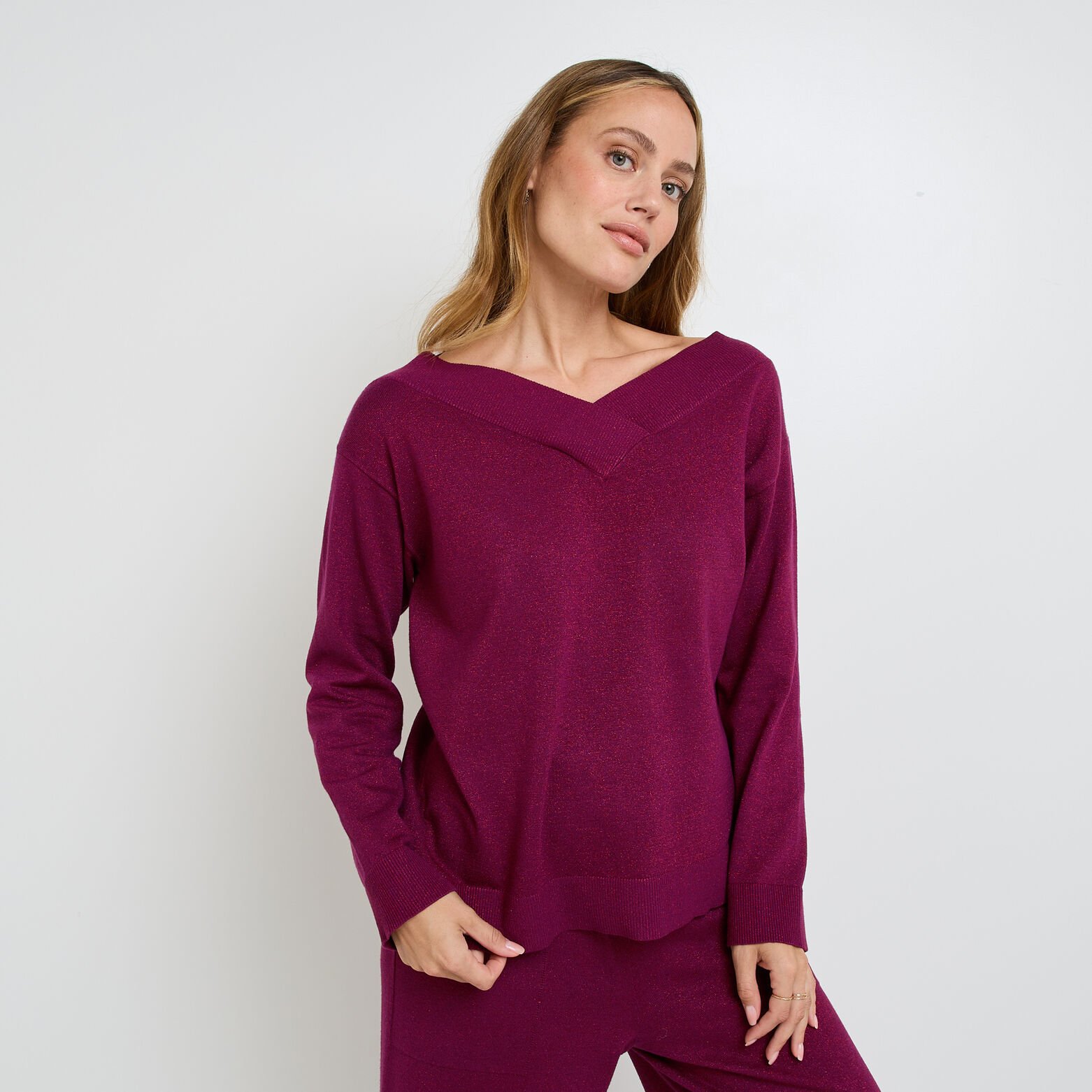 FANTASTIQUE PULL AVEC LUREX BORDEAUX
