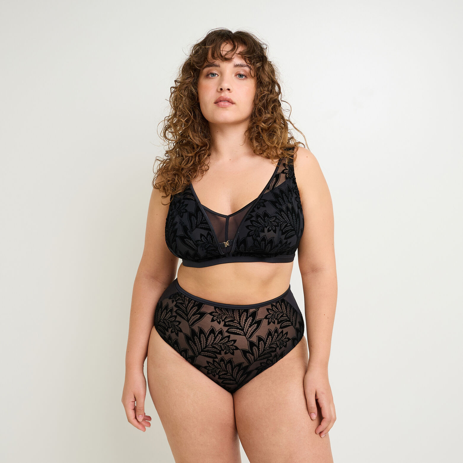 FANTINE SOUTIEN-GORGE SANS ARMATURES GRANDE TAILLE NOIR