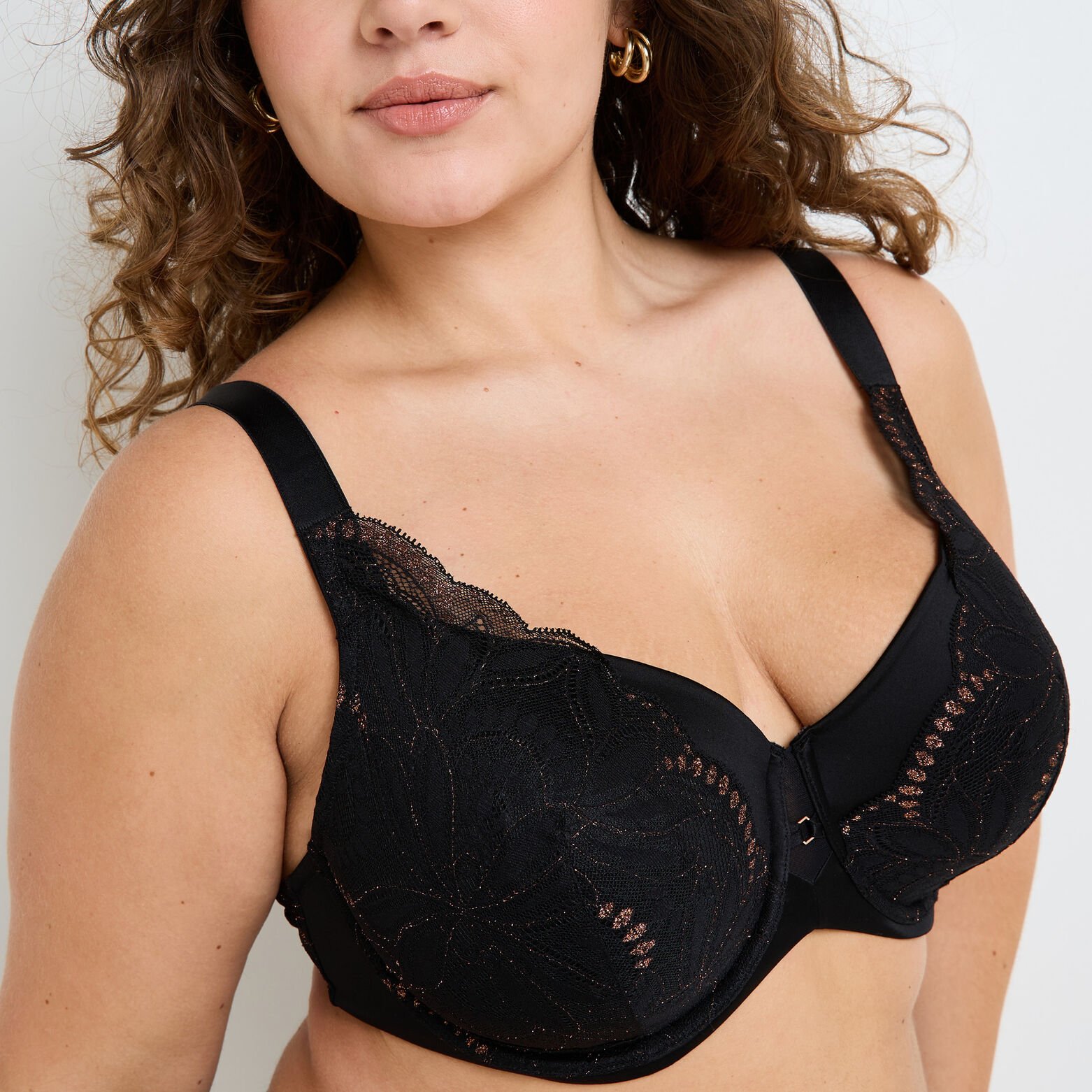 HESTER SOUTIEN-GORGE AMPLI SPACER NOIR