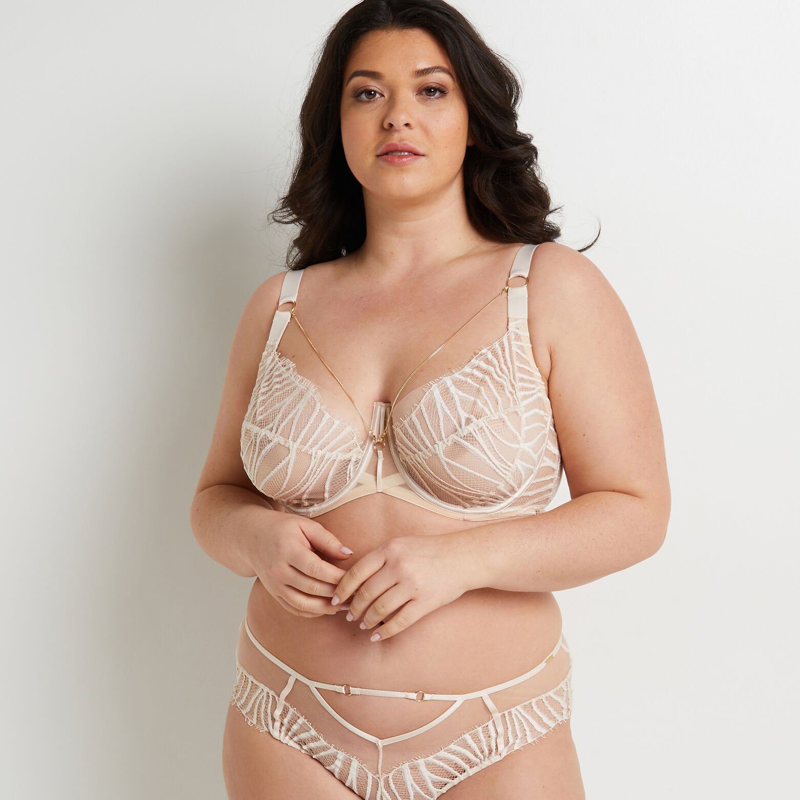 DAVINA SOUTIEN-GORGE GRANDS BONNETS ECRU
