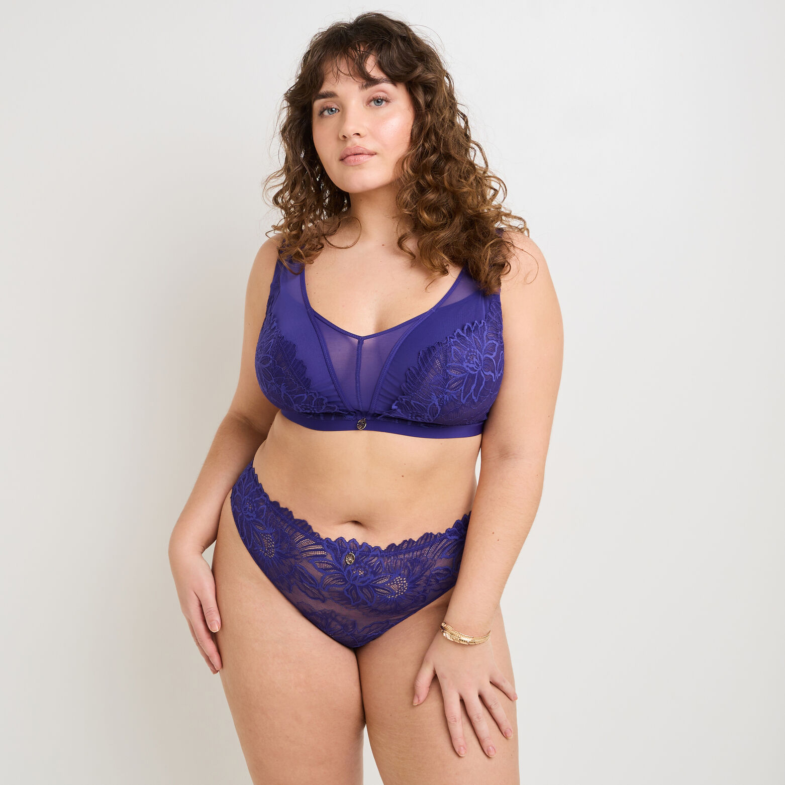 DONA+ TANGA DENTELLE VIOLET