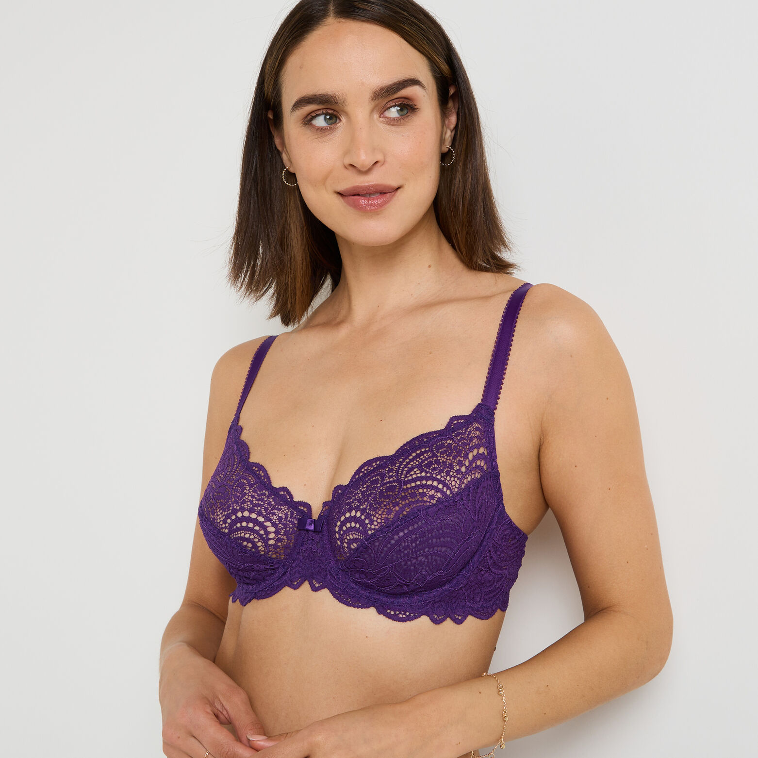 DENTELLE SOUTIEN-GORGE EMBOITANT DENTELLE VIOLET