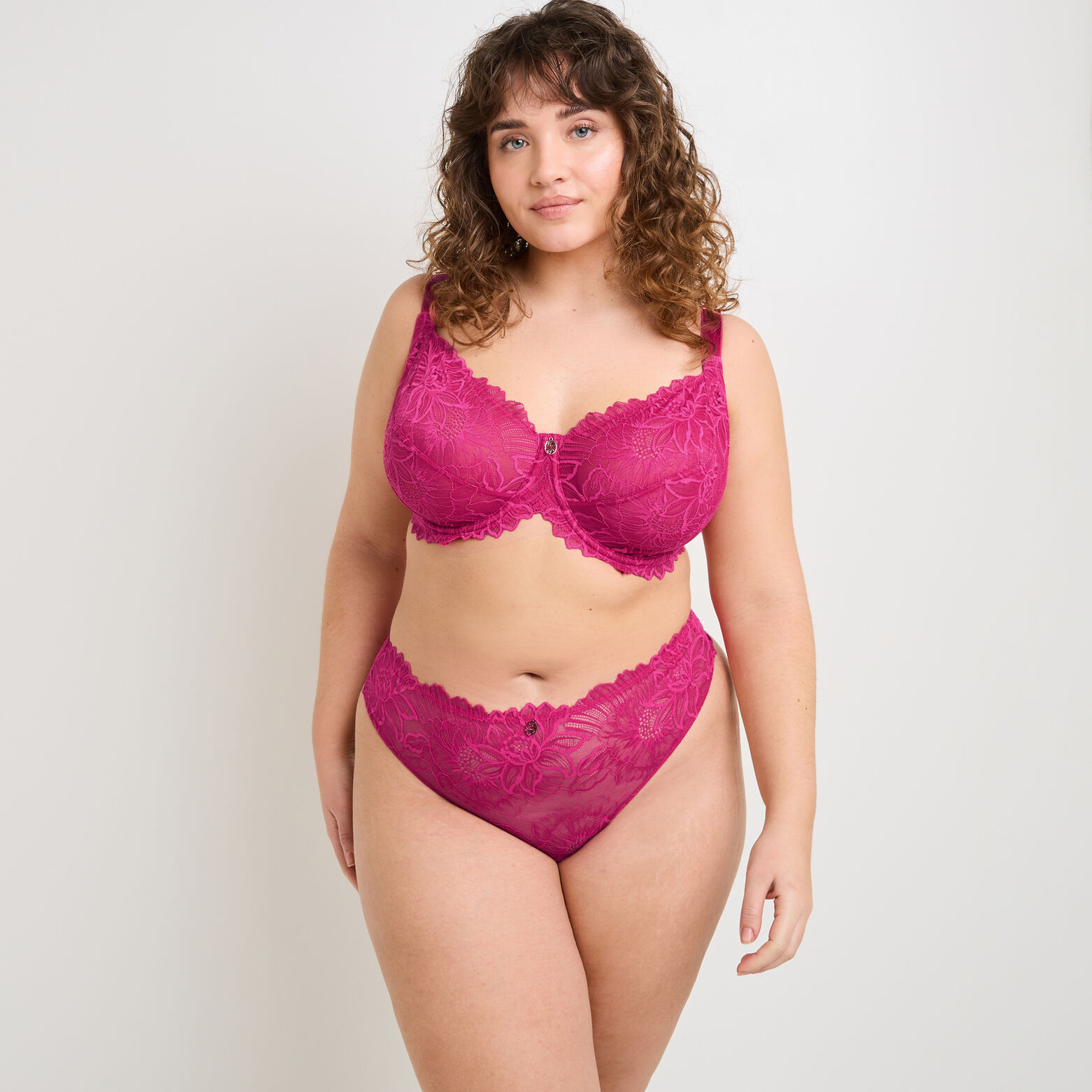 DONA+ TANGA DENTELLE FUCHSIA
