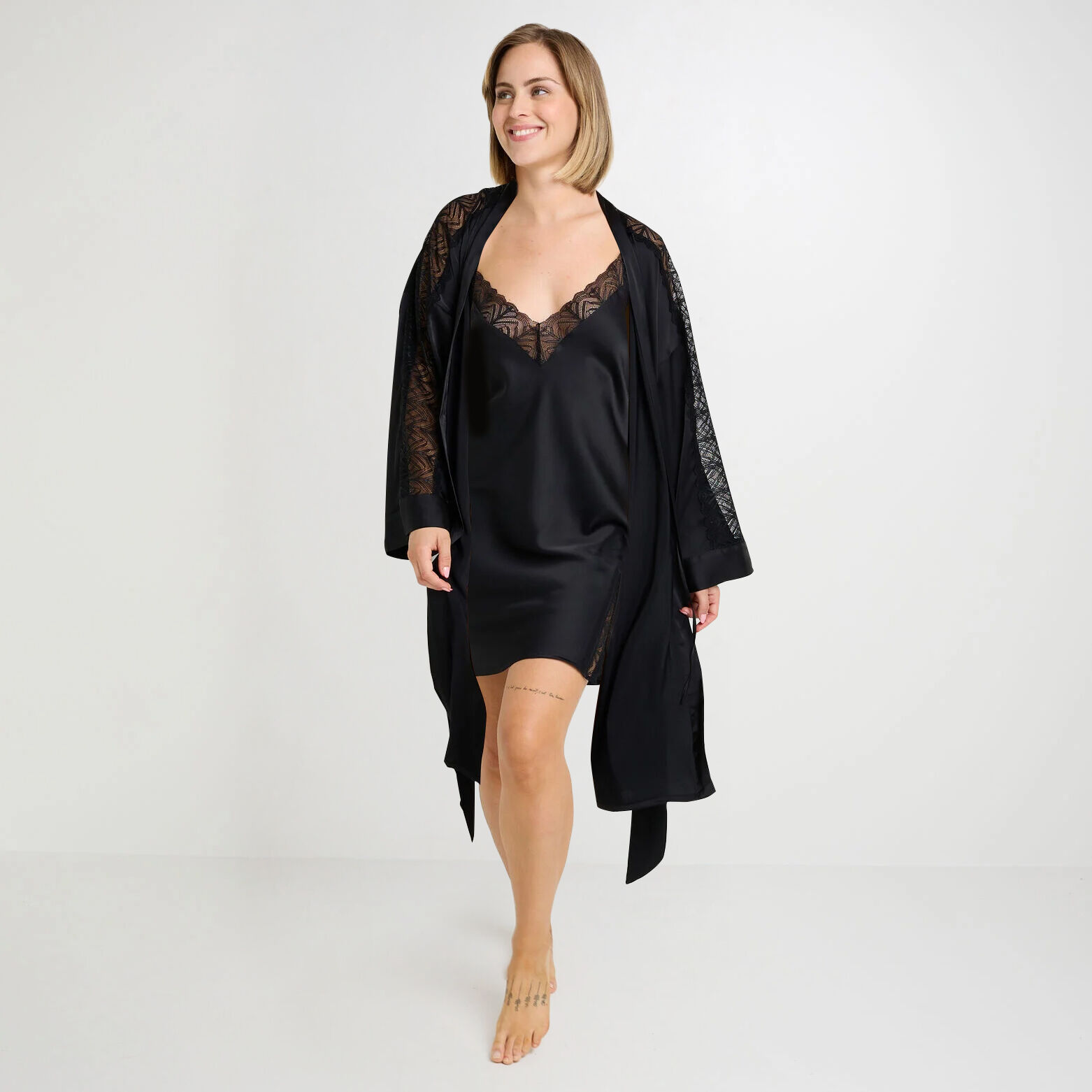 FEMME KIMONO NOIR