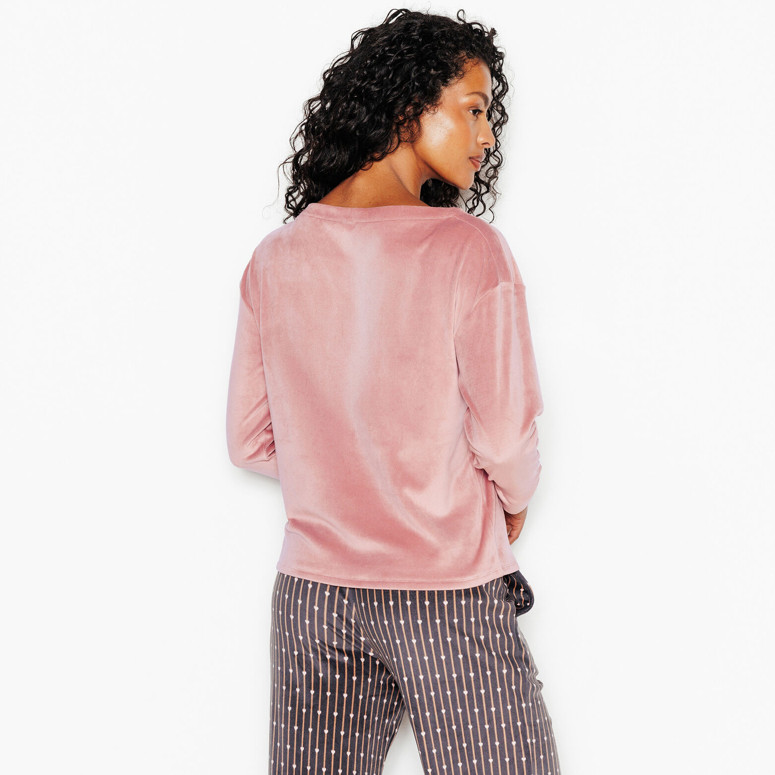 FLUFFY TEE-SHIRT MANCHES LONGUES VELOURS ROSE
