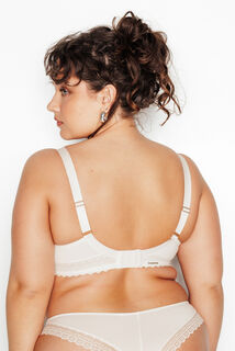 DOUCE SOUTIEN-GORGE EMBOITANT GRANDE TAILLE MICROF ECRU