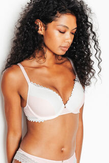 DOUCE SOUTIEN-GORGE AMPLIFORME POUDRE