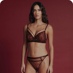 Soutien-gorges et bodys sexy