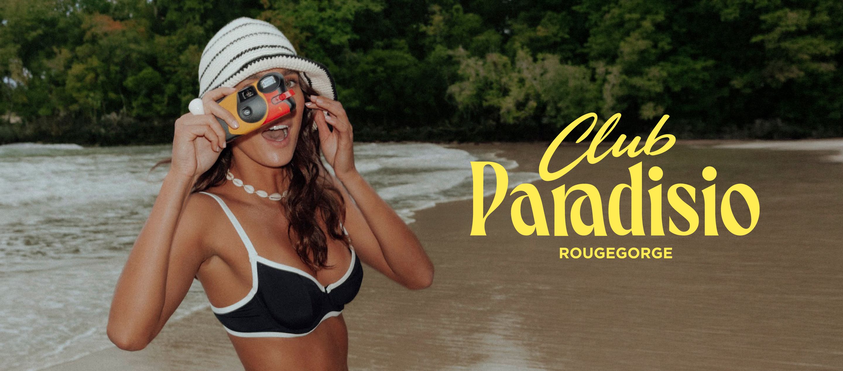 Club Paradisio par RougeGorge avec le maillot 2 pièce noir à liseret blanc.