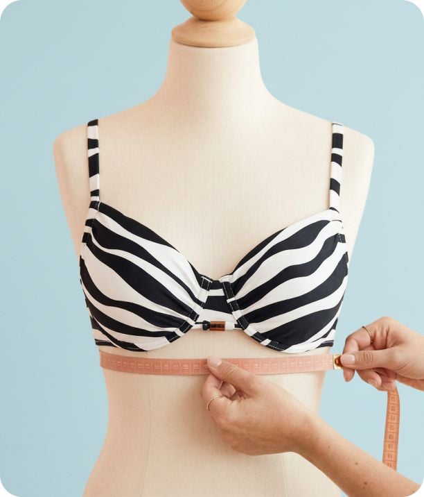Présentation de la mesure de face du dessous de poitrine