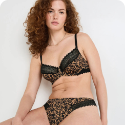 Ensemble de lingerie à motif léopard